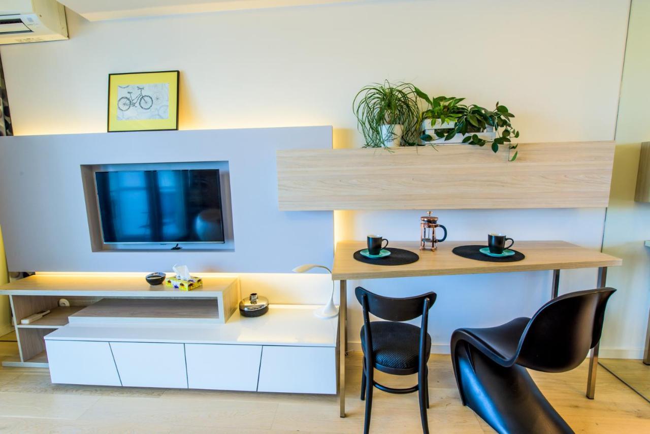 Kapart Rzeszow Apartment Extérieur photo