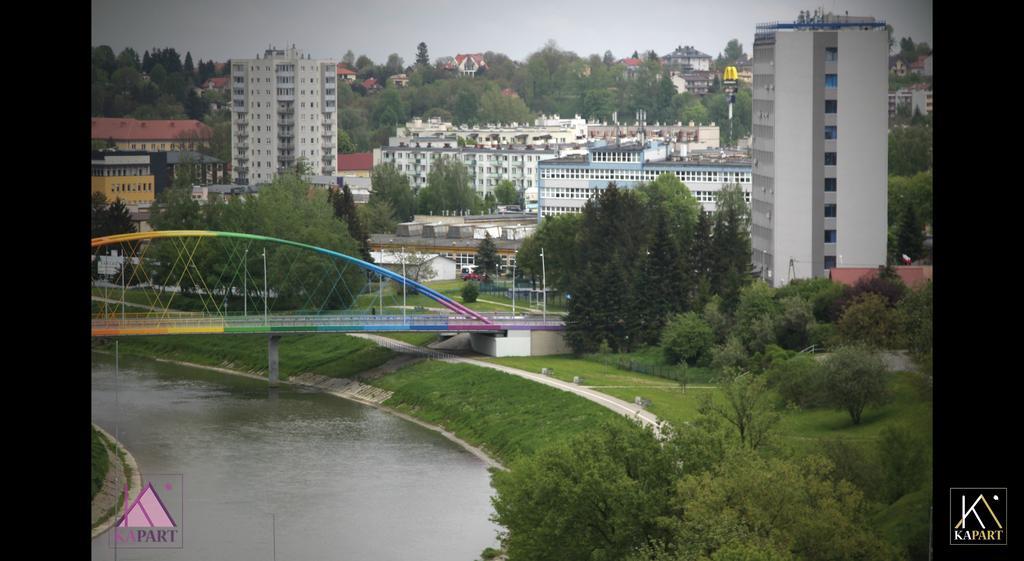 Kapart Rzeszow Apartment Extérieur photo