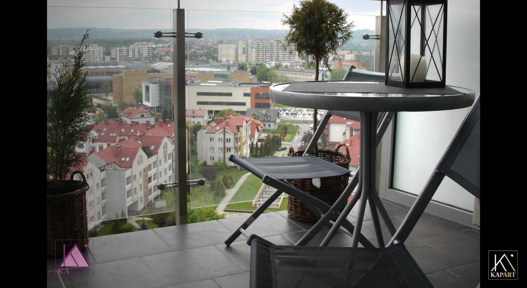 Kapart Rzeszow Apartment Extérieur photo
