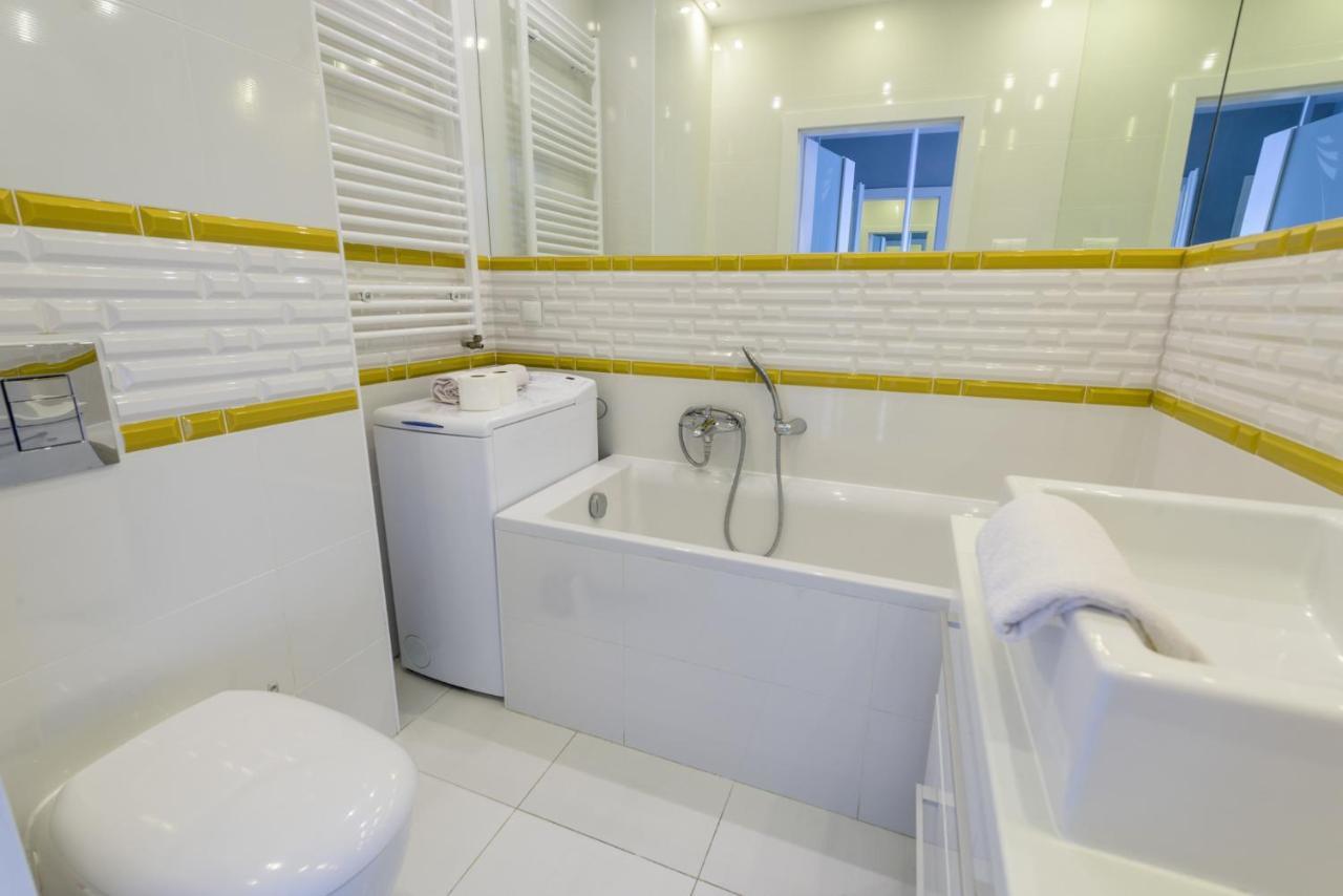 Kapart Rzeszow Apartment Extérieur photo